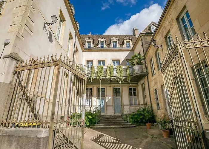 Le Patio - Srloc Apartment *